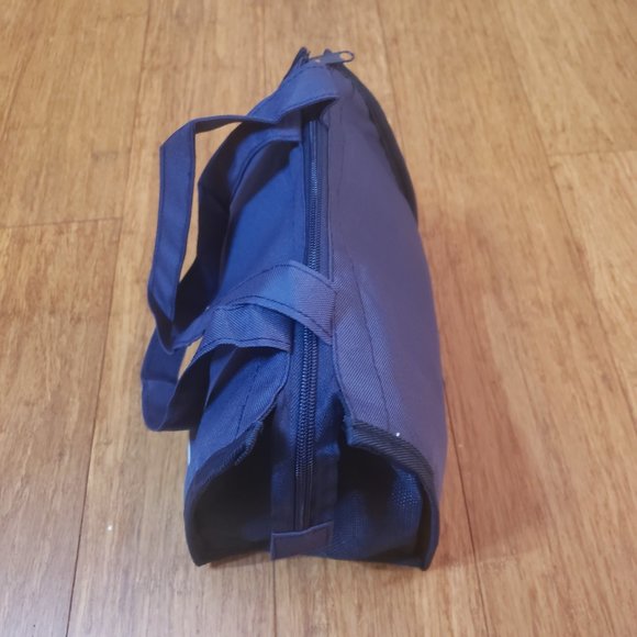 Waterproof Zipper Insulated Lunch Bag with Side Pocket for Beach, School, Office - Picture 6 of 12